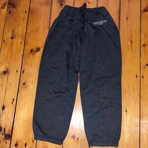 Denison University Charcoal Cropped Sweatpants L